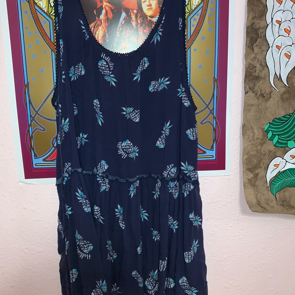Hollister flowy blouse